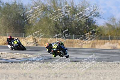 media/Jan-11-2025-CVMA (Sat) [[ddeb3f563a]]/Race 10-Amateur Supersport Middleweight/